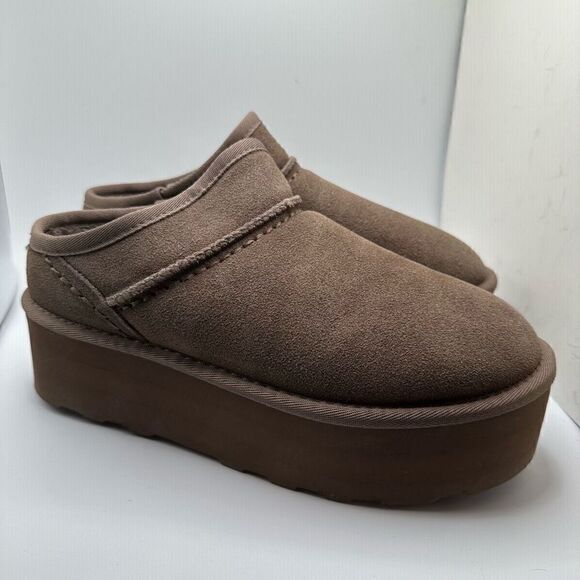 CUSHIONAIRE Women's Genuine Suede Cozy Mule Platform +Memory Foam 8.5 TAUPE - Picture 1 of 7